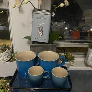 Le Creuset Blue and Cream Mug Set